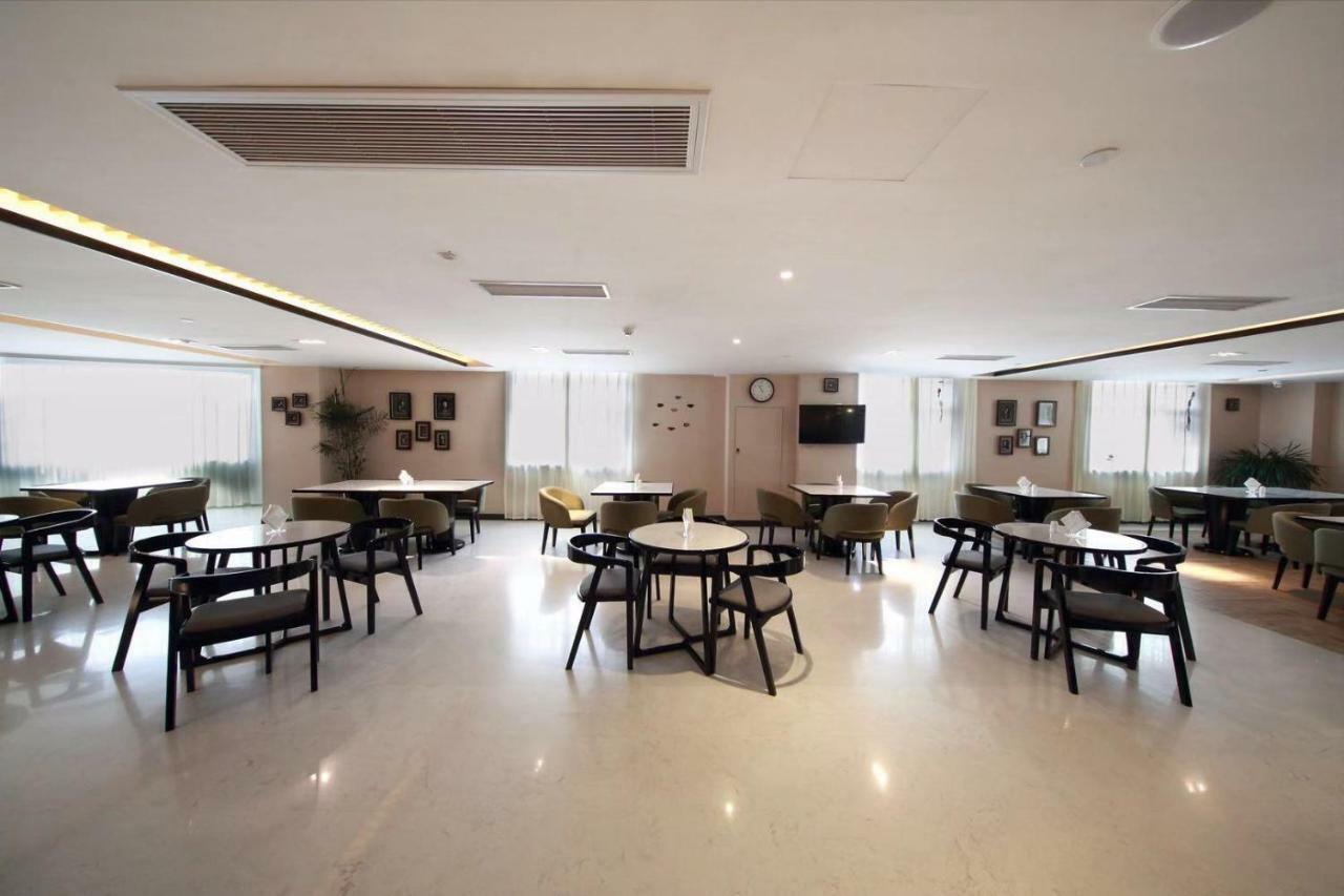 锦江都城酒店海南省政府日月广场免税店 Haikou  Zewnętrze zdjęcie